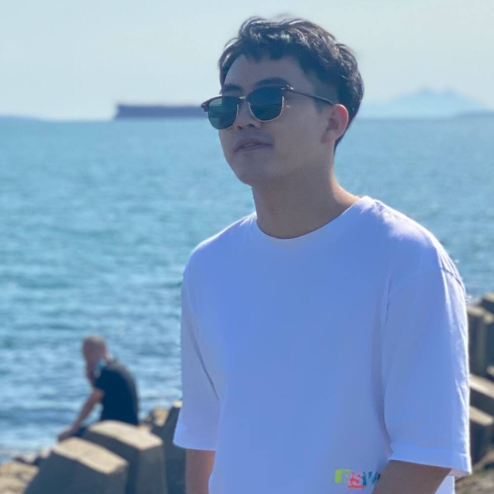 Employee Michael Zhang